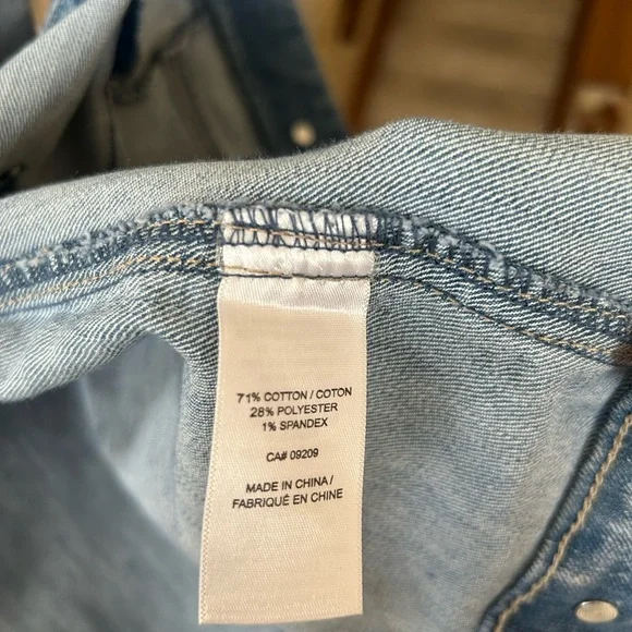 Light Blue Denim Vest - Picture 7 of 8